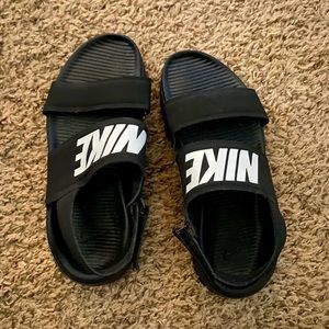 Nike’s Tanjun Sandals